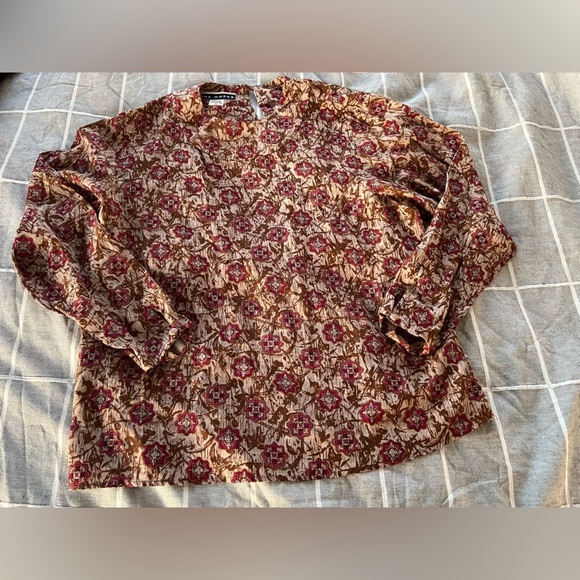 Saks Fifth Avenue Tops - Saks Fifth Avenue The Works Silk Floral Blouse Size 12